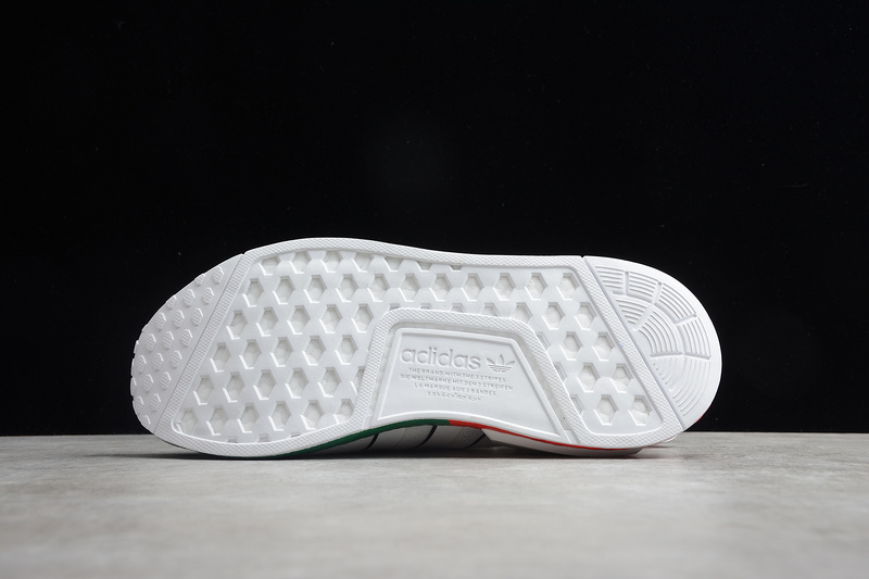 Nmd R1 V2 Shoes Cloud White/Green/Orange 7