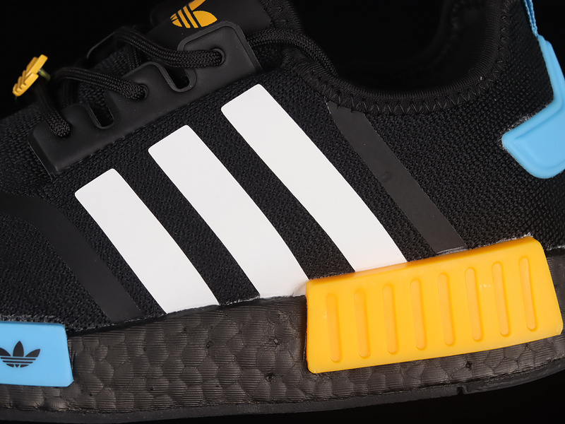 Nmd_R1 Shoes Core Black/Cloud White/Collegiate Gold 17