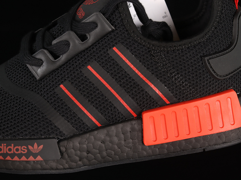 Nmd R1 Core Black/Core Black/Red 3