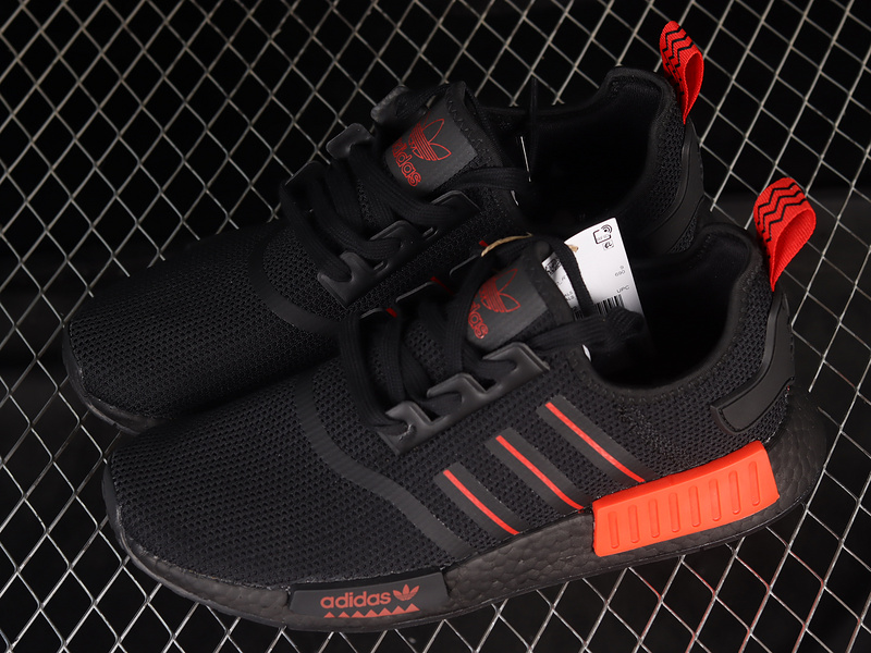 Nmd R1 Core Black/Core Black/Red 7