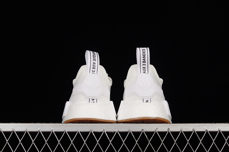 Nmd_R1 Primeblue Shoes Cloud White/Cloud White/Gum 21