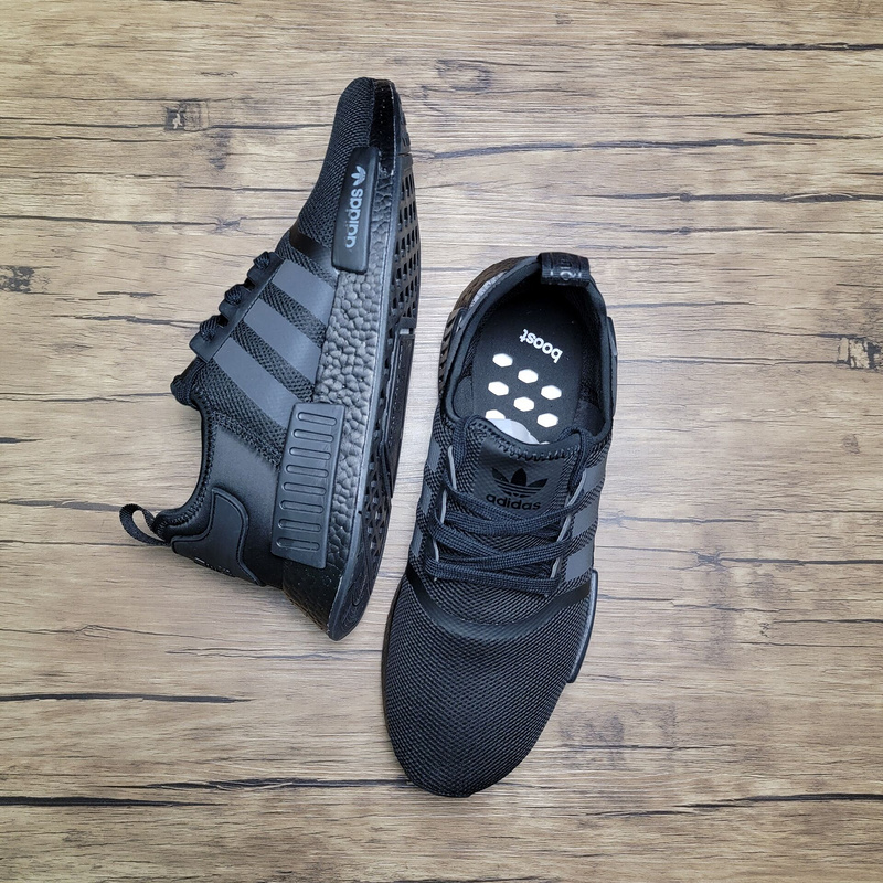 Nmd_R1 Shoes Core Black/Core Black/Core Black 23