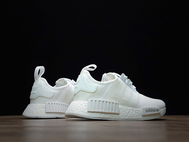 Nmd_R1 Shoes Cloud White/Cloud White/Cloud White 23