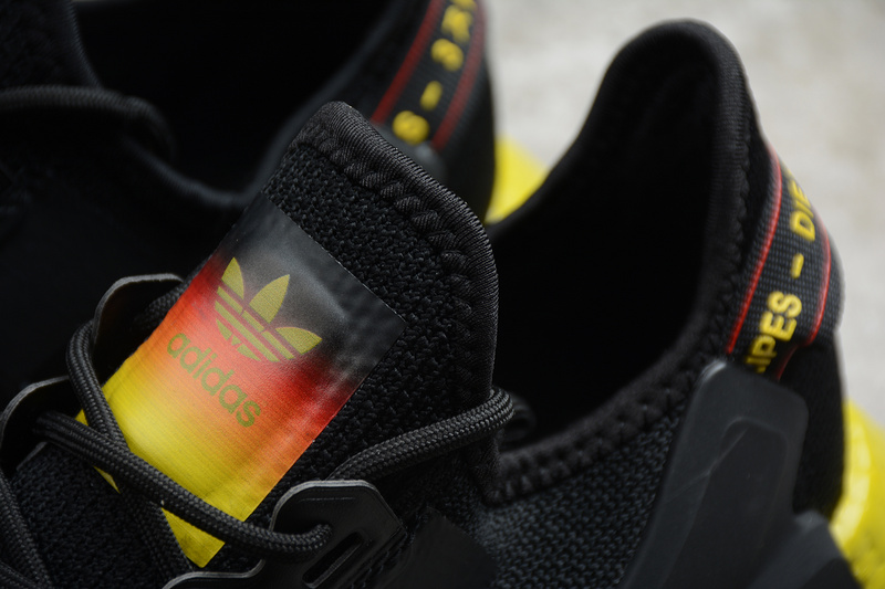 Nmd R1 Shoes Core Black/Red-Yellow 25