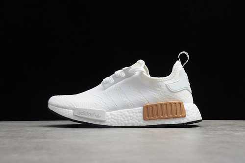 Nmd_R1 Shoes Cloud White/Cloud White/Pink 21