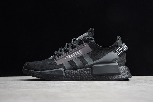 Nmd_R1 V2 Shoes Core Black/Core Black/Core Black 19