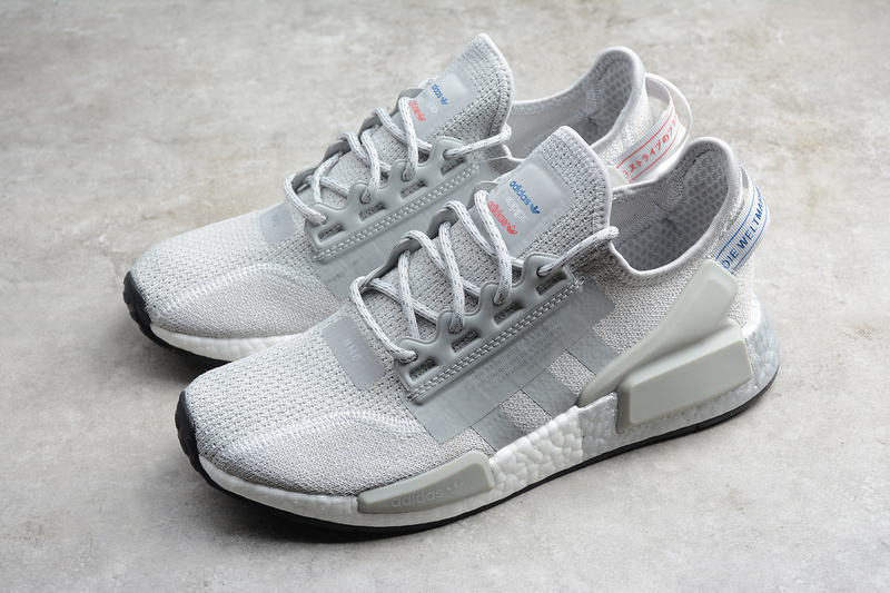 Nmd_R1 V2 Shoes Grey Two/Silver Metallic/Core Black 3