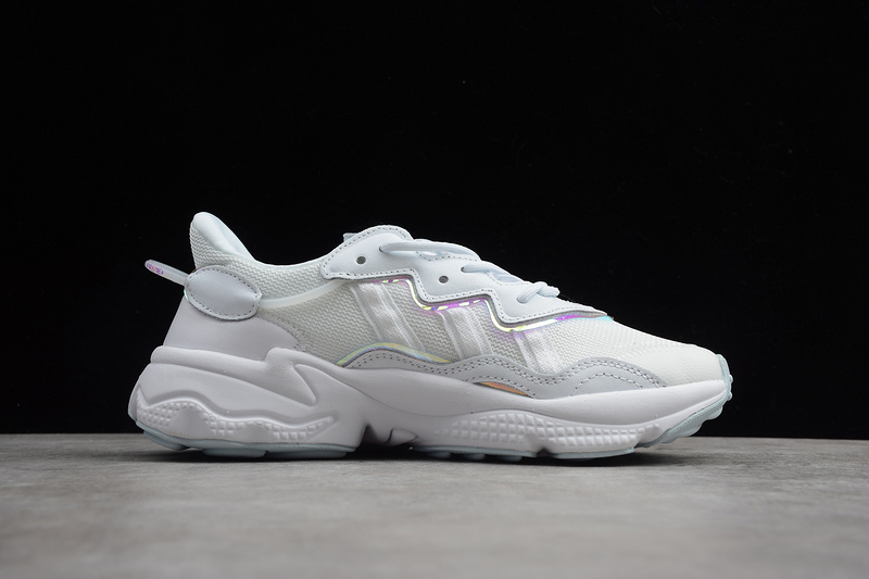 Ozweego Shoes Cloud White/Cloud White/Sky Tint 19