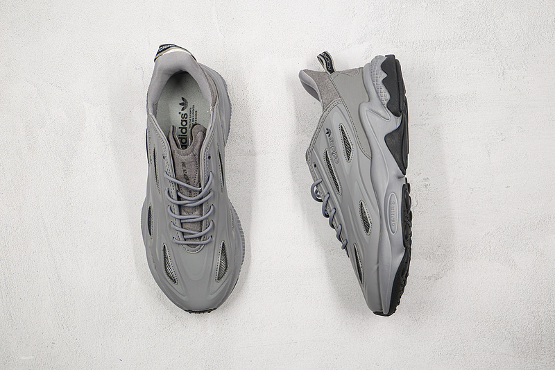 Ozweego Celox 2.0 Shoes Light Grey/Light Grey/Core Black 9