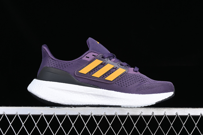 Pureboost 23 White/Black/Purple/Yellow 29