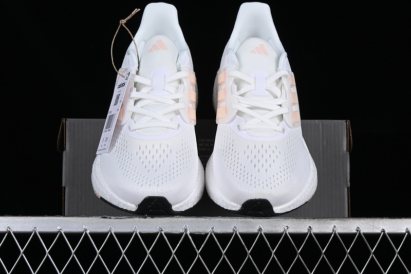 Pureboost 23 White/Black/Pink 13