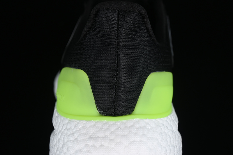 Pureboost 23 Wide Core Black/Cloud White/Green Spark 3