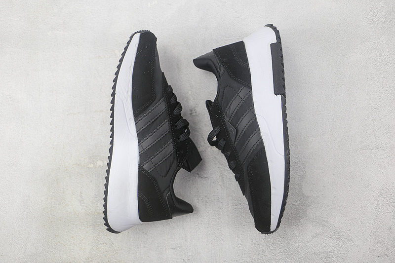 Retropy F2 Shoes Core Black/Core Black/Cloud White 13