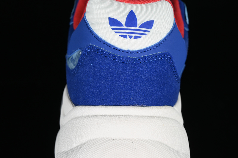 Originals Retropy F90 White/Blue/Red 31