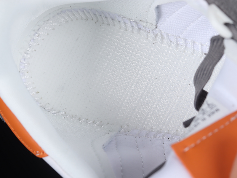 Retropy E5 Shoes Dash Grey/Cloud White/Semi Impact Orange 27