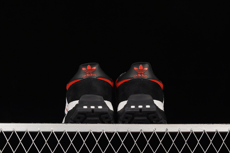 Retropy E5 Shoes Core Black/Cloud White/Vivid Red 29