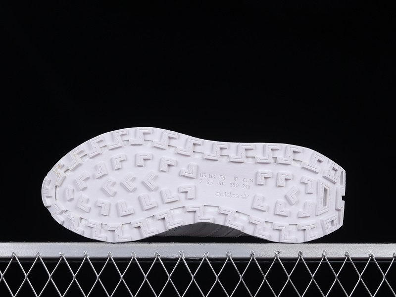 Retropy E5 Shoes Light Grey/Cloud White/Cloud White 9