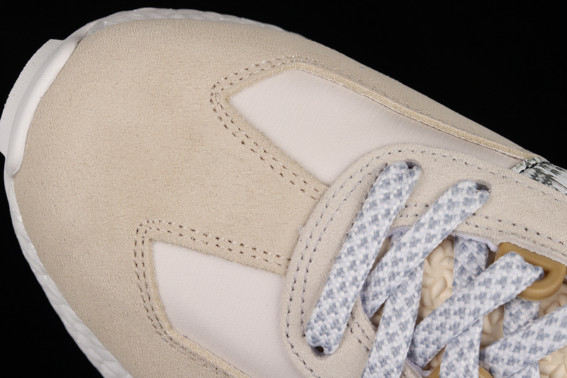 Retropy E5 Shoes Beige/Beige/Beige 9