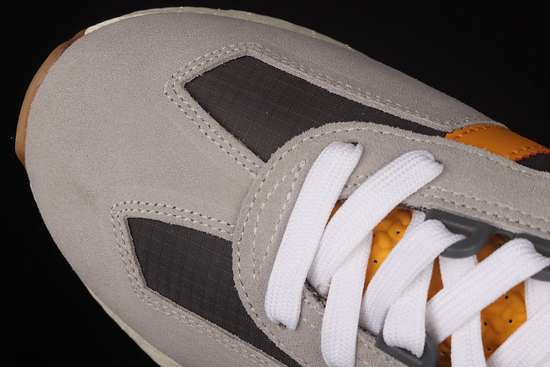 Retropy E5 Shoes Grey Three/Acid Orange/Grey Two 19