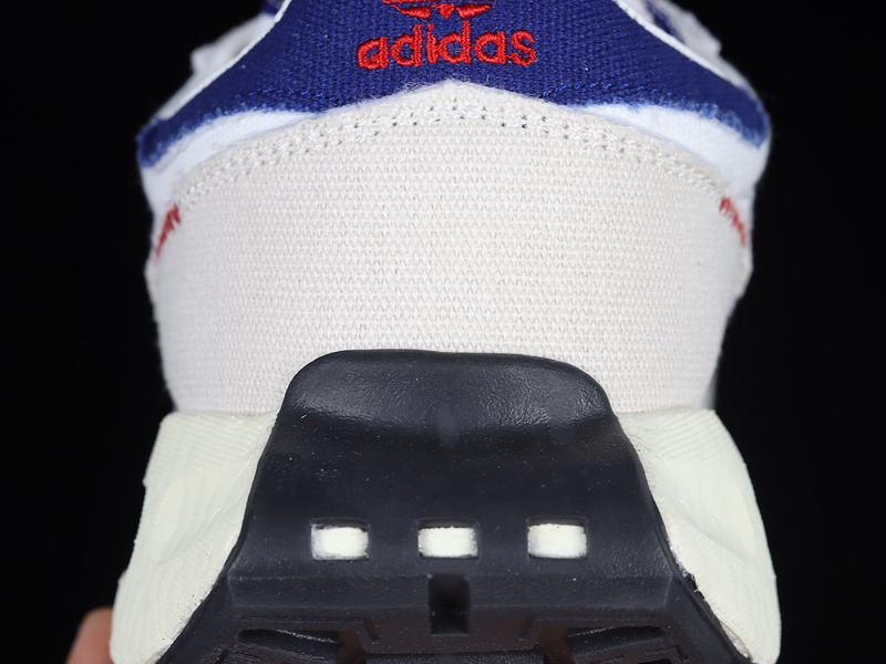 Retropy E5 Shoes Cloud White/Dark Blue/Red 3