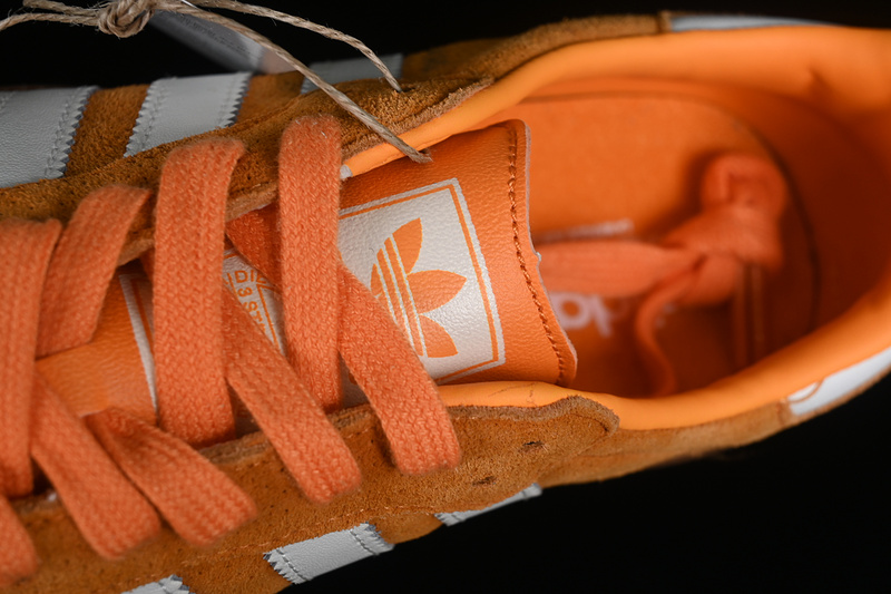 Samba Og Orange Rush/Core White/Gum 31