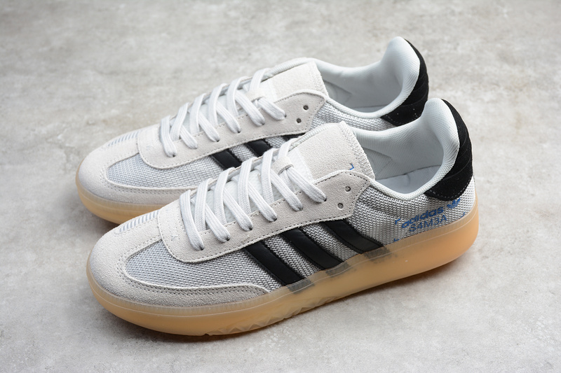 Samba Rm Shoes Crystal White/Core Black/Bluebird 3