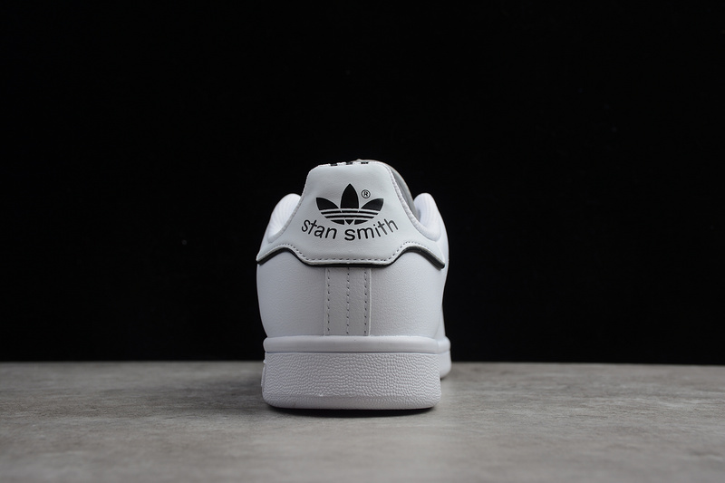 Stan Smith Cloud White/Cloud White/Core Black 11