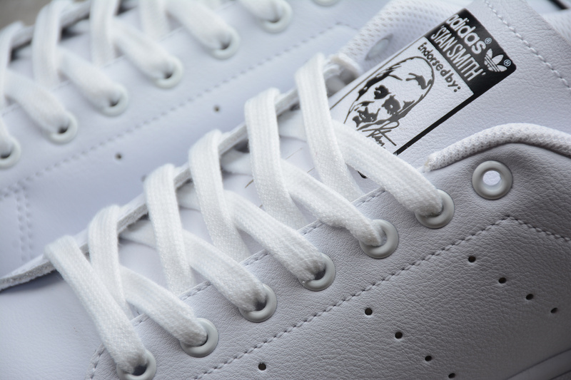 Stan Smith Cloud White/Cloud White/Core Black 29