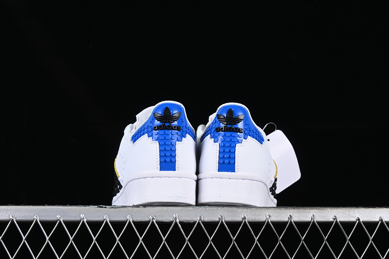 Superstar White/Black/Blue 19