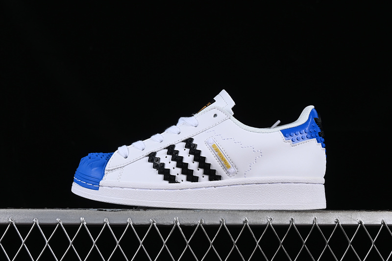 Superstar White/Black/Blue 29