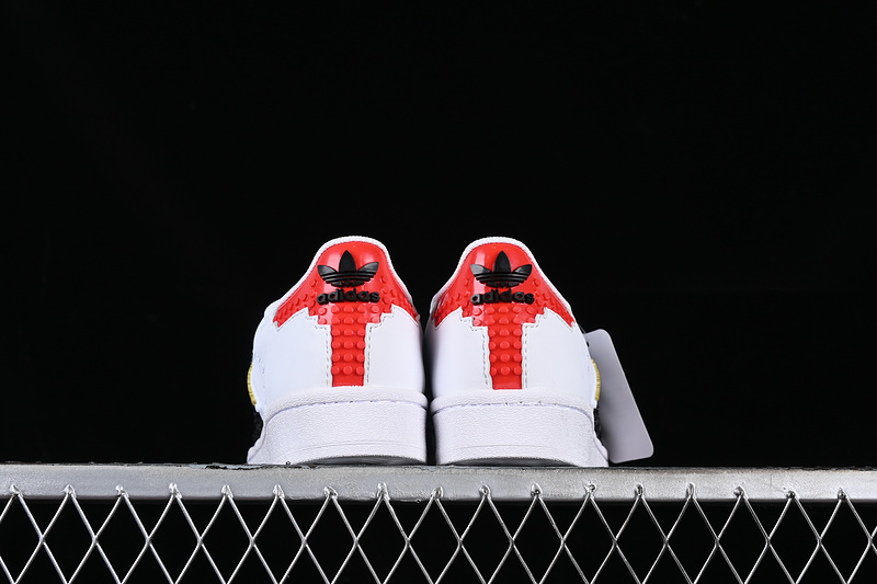 Superstar White/Black/Red 3