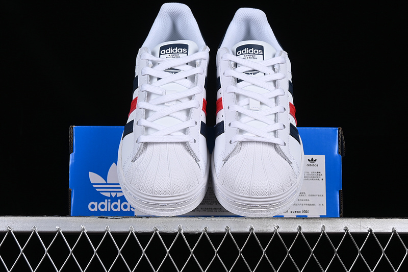 Superstar White/Black/Red/Blue 7