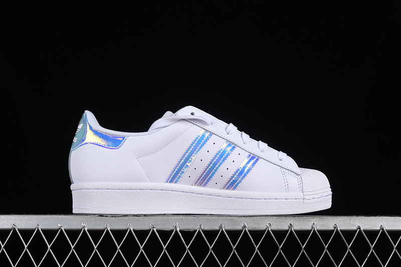 Superstar White Iridescent White/White/Silver Metallic 27