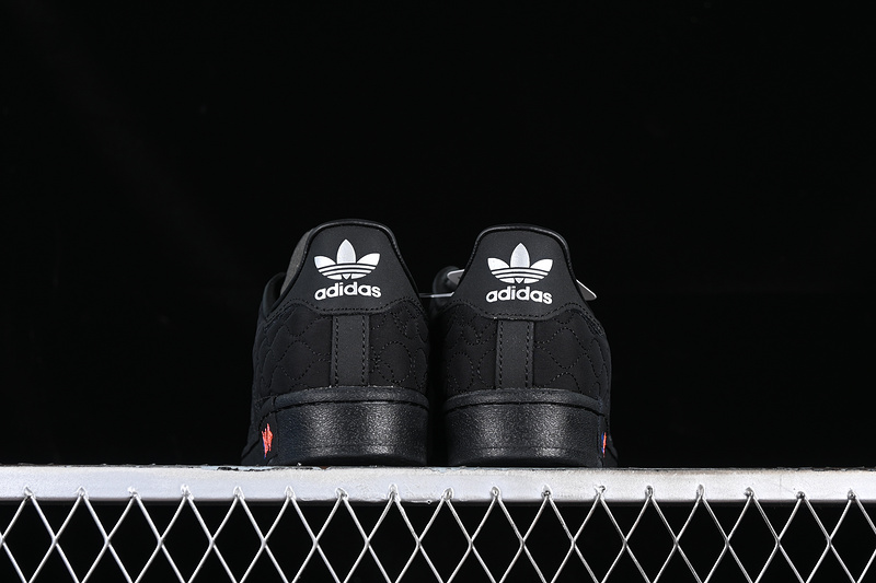 Superstar Black 5