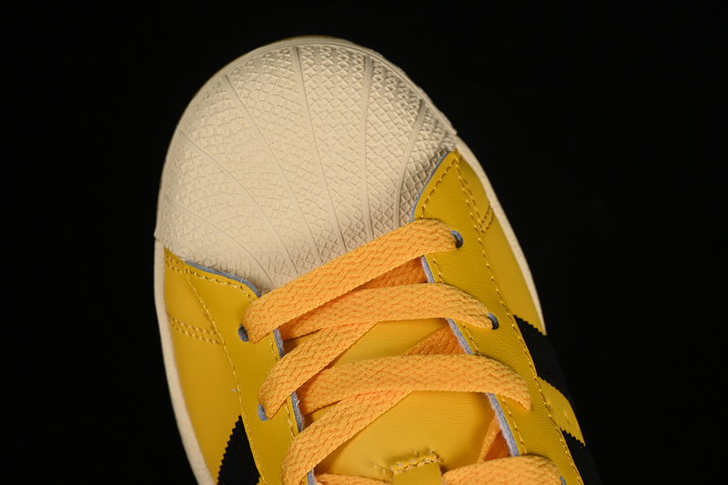 Superstar Bold Gold/Core Black/Easy Yellow 29