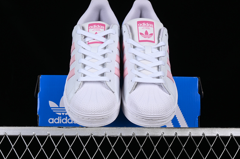 Superstar White/Pink/Blue 11