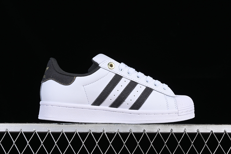 Adidas Superstar Cloud White/Carbon/Core Black 13