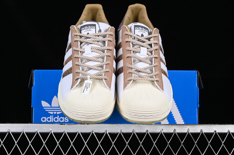 Superstar White/Brown 9