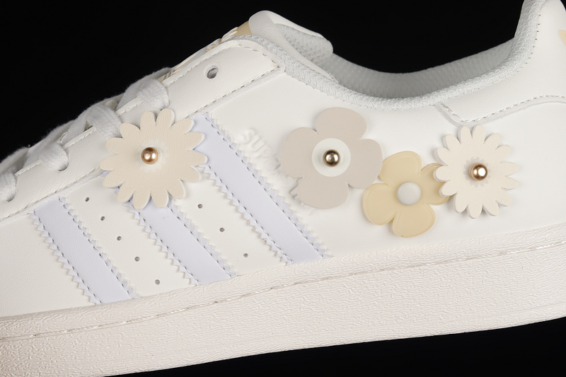 Superstar Shoes Cloud White/Cloud White/Ivory Floral 3