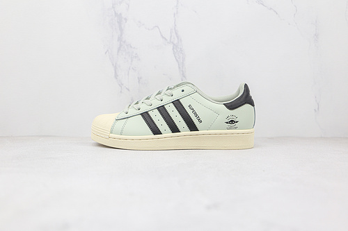 Star Wars X Superstar The Child Linen Green/Core Black/Cream White 13