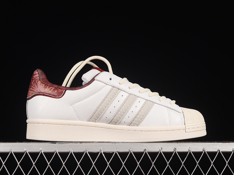 Superstar Chinese New Year 2023 Cloud White/Cloud White/Noble Maroon 7