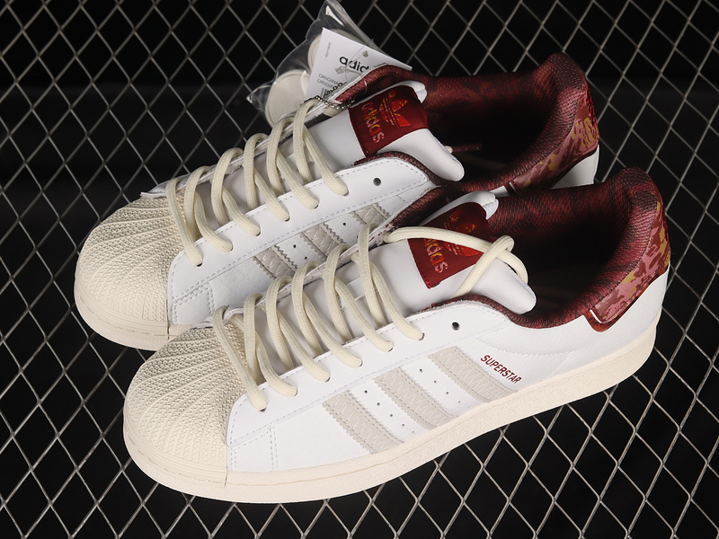 Superstar Chinese New Year 2023 Cloud White/Cloud White/Noble Maroon 21