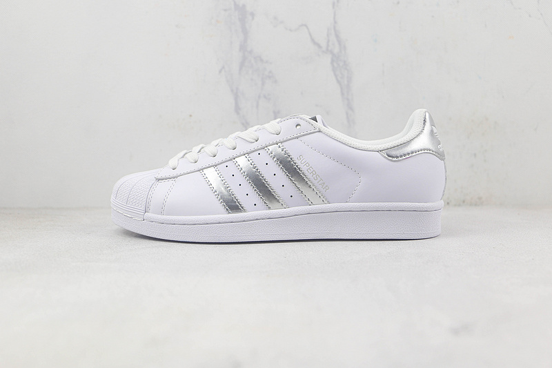 Superstar Shoes Multi-Color/Cloud White 11