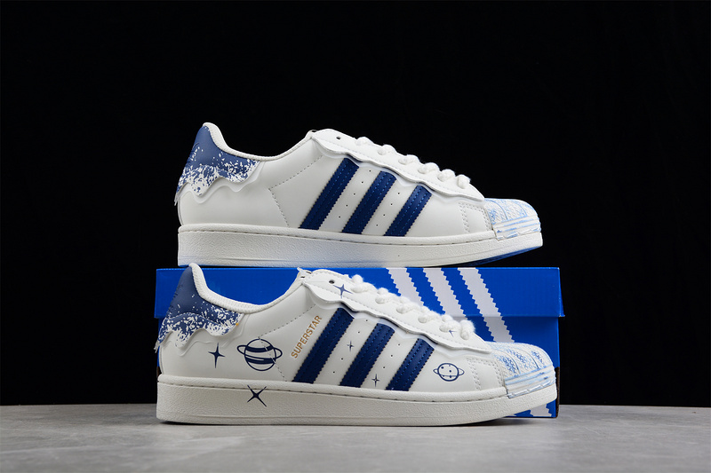 Superstar Shoes Creamy White/Navy Blue/Gold 15