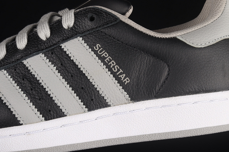 Superstar Shoes Core Black/Grey/Cloud White 31