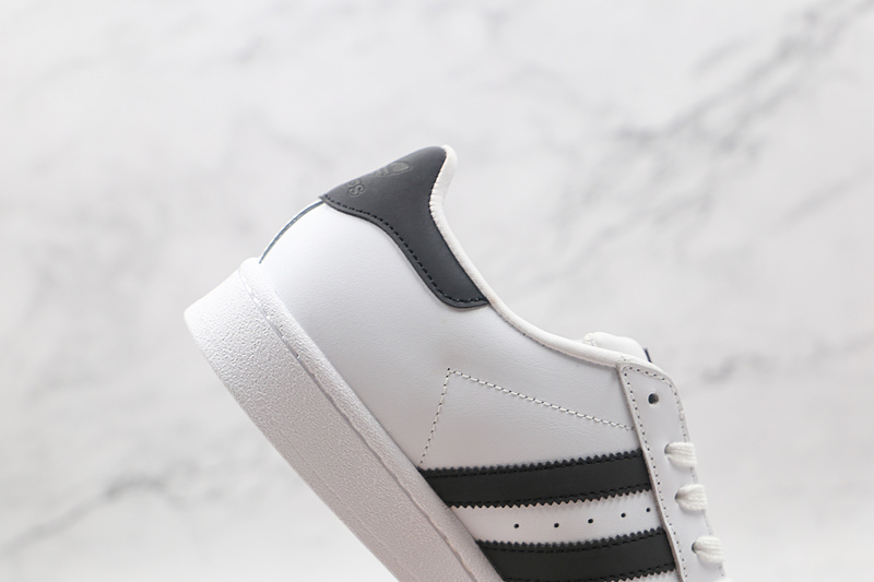 Superstar Shoes Cloud White/Core Black/Cloud White 13