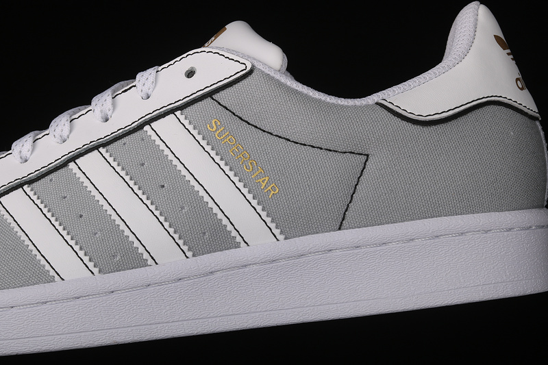 Superstar Shoes Light Grey/Cloud White/Gold 23