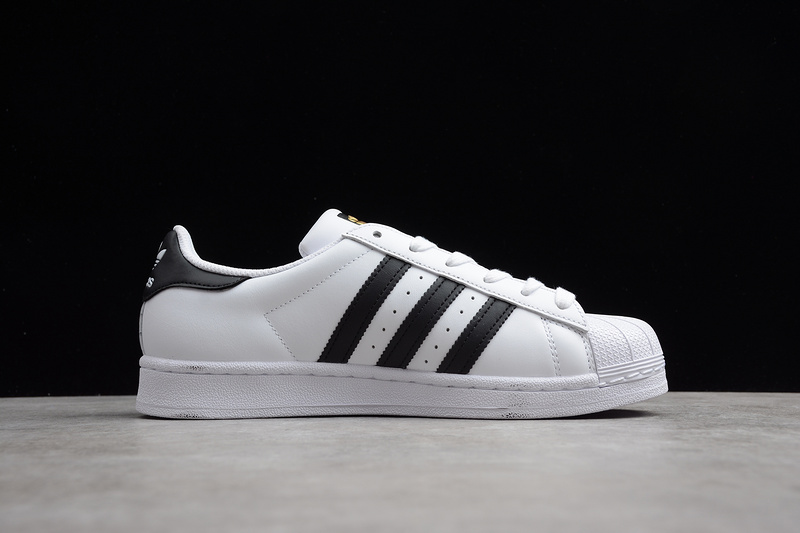 Superstar Shoes Ftwr White/Core Black/Ftwr White 25