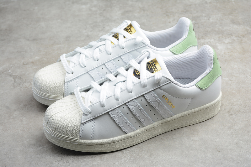 Superstar Shoes White/Green-Metallic Gold 17