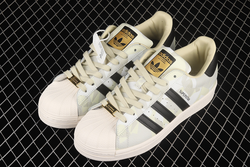 Superstar Camo Sand Shoes Chalk White/Core Black/Sand 13